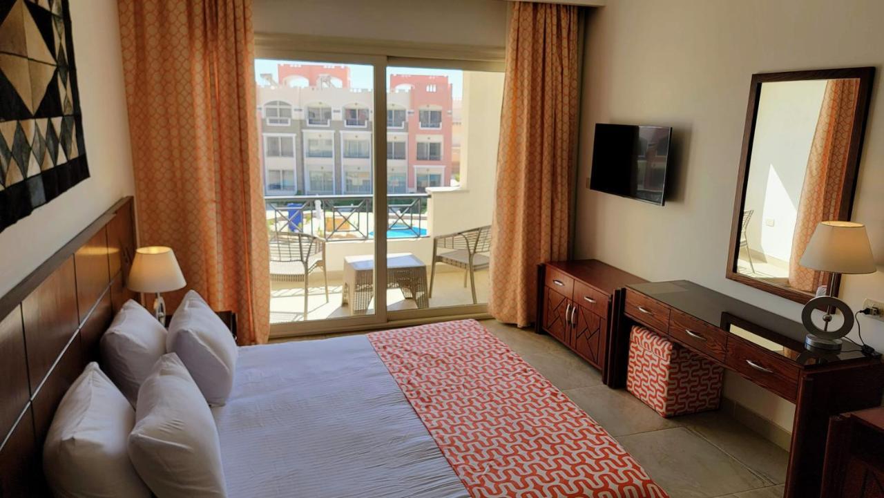 Oyster Bay Beach Resort - Luxury Serviced Condo Марса-Алам Экстерьер фото